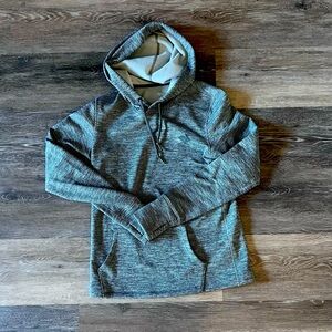 NWOT: Rabbit EZ eclipse hoodie in Small